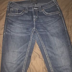 SILVER AIKO CAPRIs size w 27